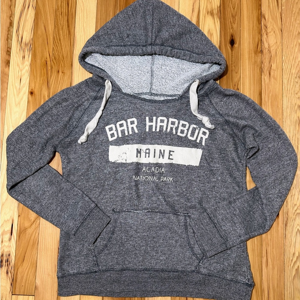 Gray Bar Harbor Maine Hoodie size M men.